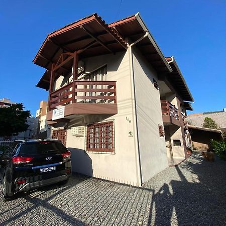 Apartamentos Vo Lela Bombinhas Exterior foto