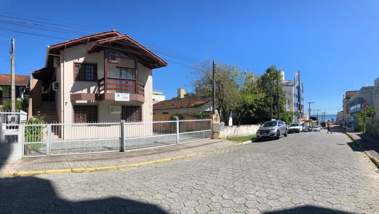 Apartamentos Vo Lela Bombinhas Exterior foto